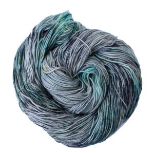 Wonderland Yarns March Hare worsted, Variegated - 230 Fireflies