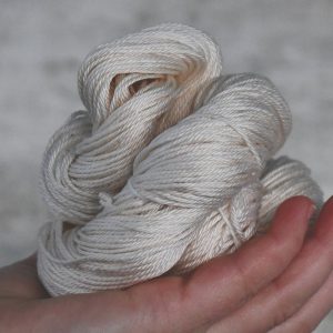 未染色毛线 中等粗细 DK - 49228 100%匹马棉 100克 200米