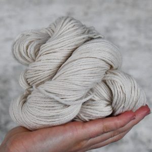 未染色毛线 中等粗细 DK - 49243 100%非超水洗20.5微米美利奴 100克 225米