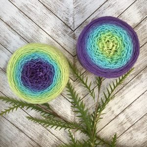 Wonderland Yarns Blossoms - 5 Clematis