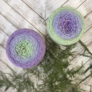 Wonderland Yarns Blossoms - 8 Hydrangea